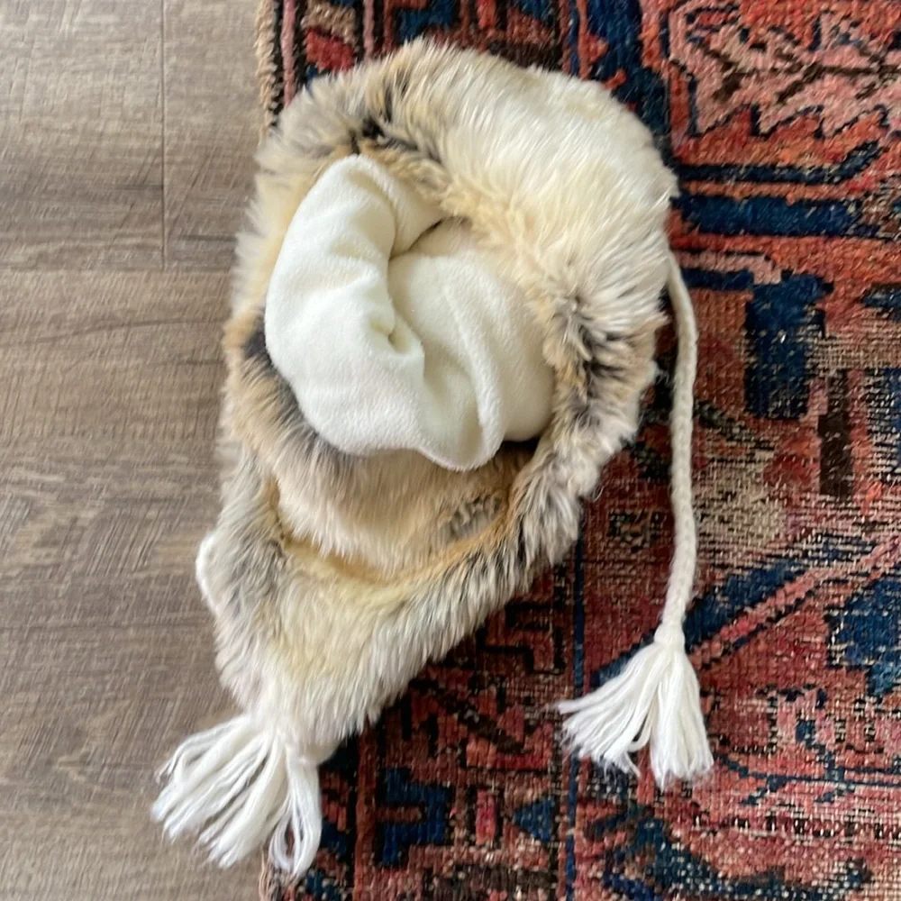 •| aerie hat - Picture 7 of 9